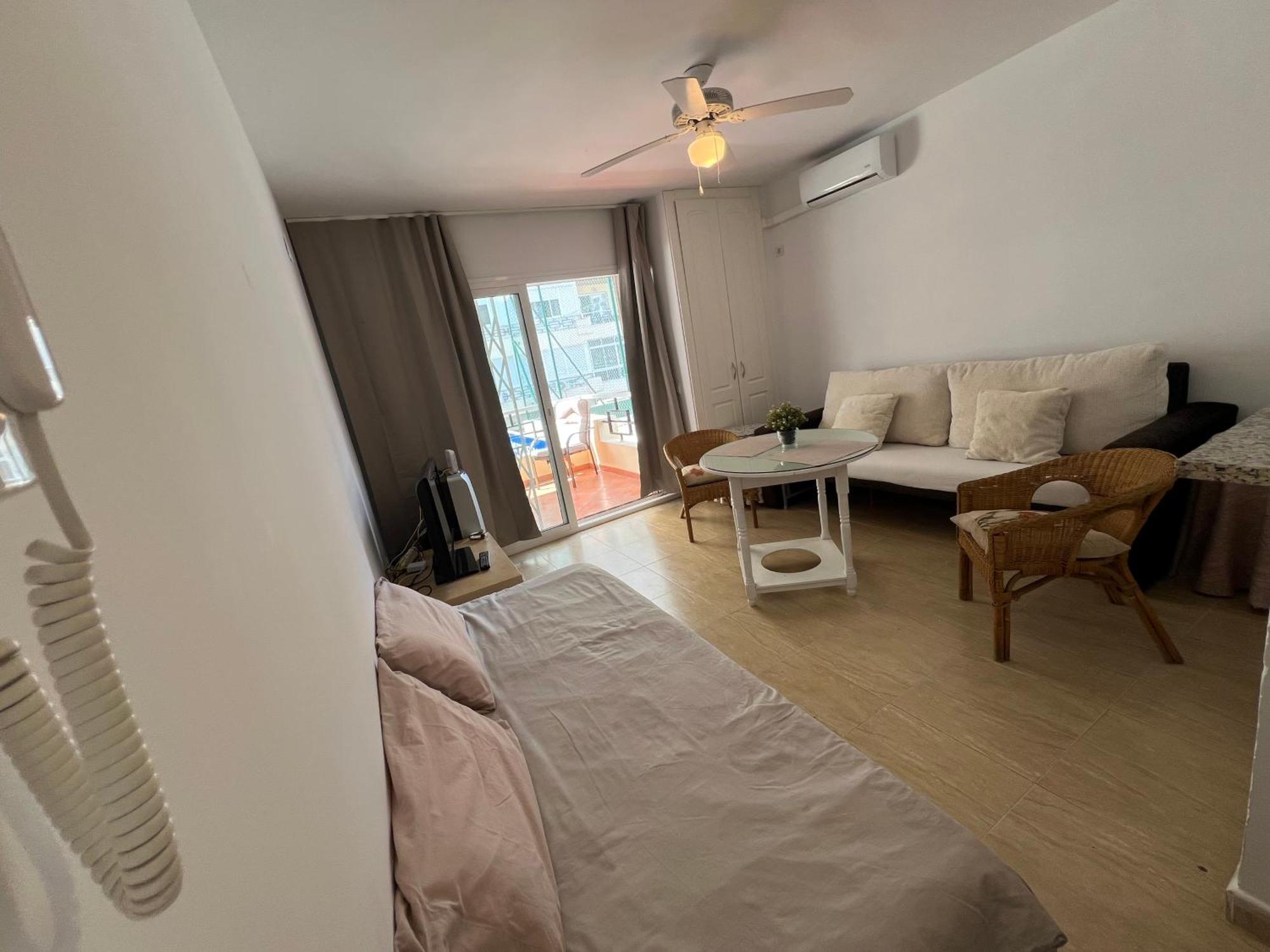 Magnifico Apartamento En La Carihuela, Torremolino Torremolinos Extérieur photo